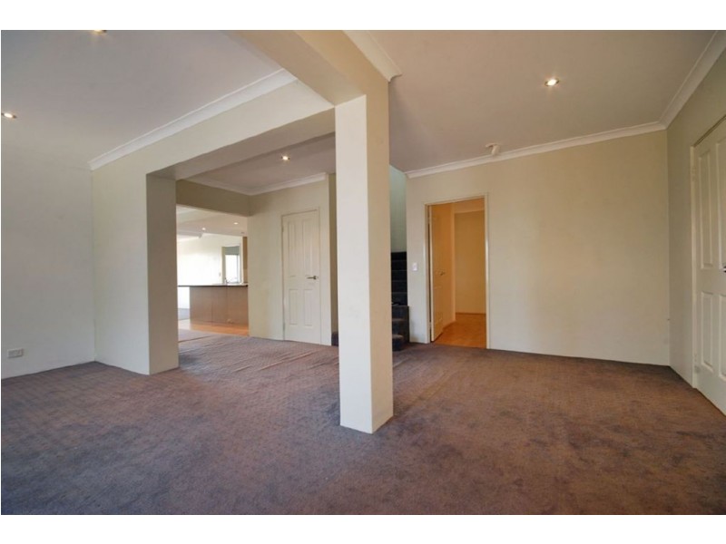 12 San Remo Bend, Clarkson WA 6030