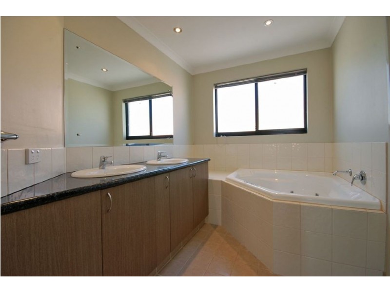 12 San Remo Bend, Clarkson WA 6030