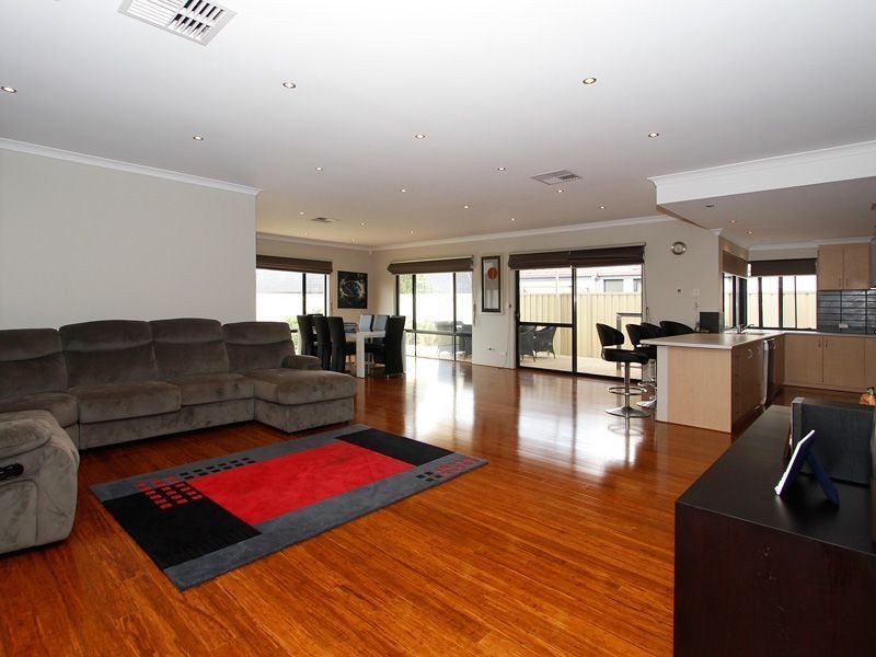 3 Ankuri Pass, Carramar WA 6031