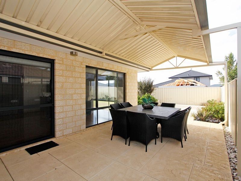 3 Ankuri Pass, Carramar WA 6031