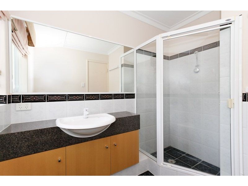 52 Rochester Drive, Mindarie WA 6030