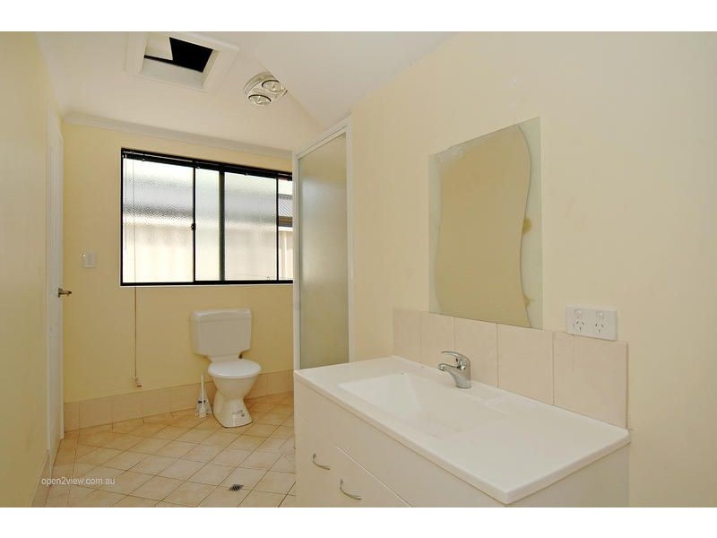 222B Huntriss Road, Doubleview WA 6018