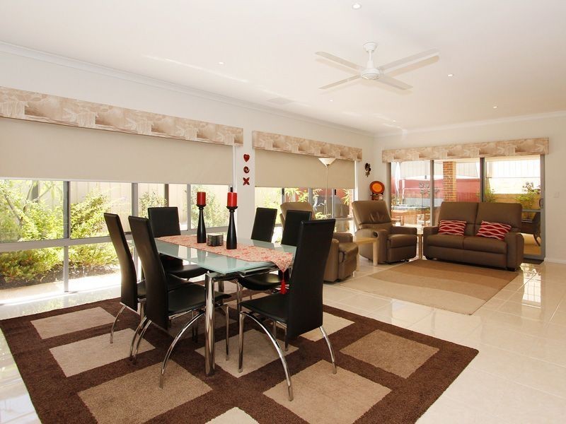 12 Chattanooga Vista, Clarkson WA 6030