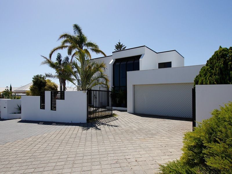 41 Mainsail Drive, Ocean Reef WA 6027