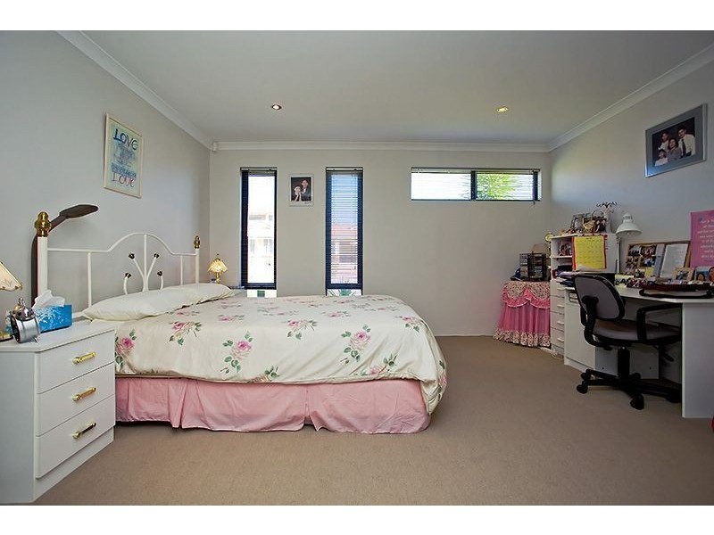 40 Injidup Loop, Clarkson WA 6030