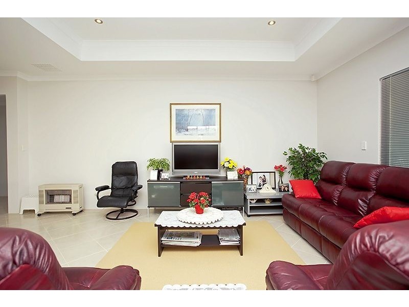 40 Injidup Loop, Clarkson WA 6030