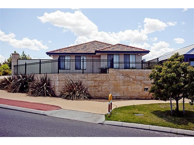 2 Somerly Drive, Clarkson WA 6030