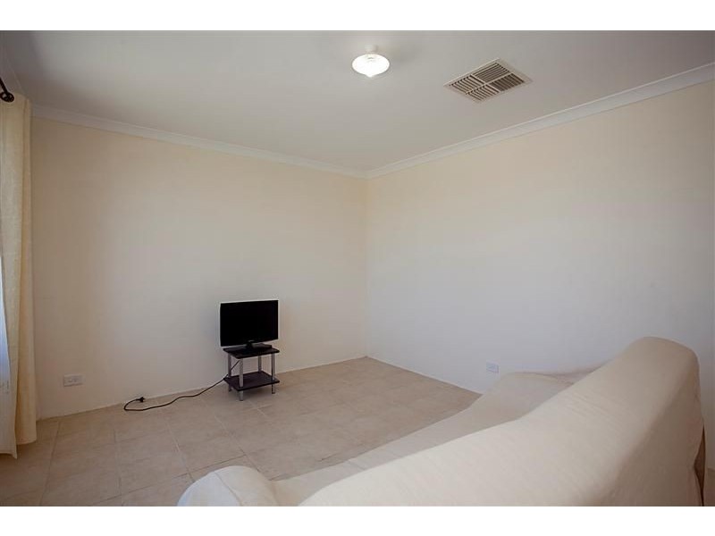 2 Somerly Drive, Clarkson WA 6030