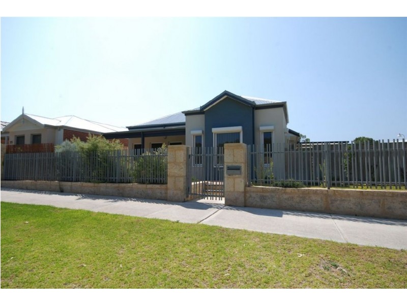 27 Windy Lane, Yanchep WA 6035