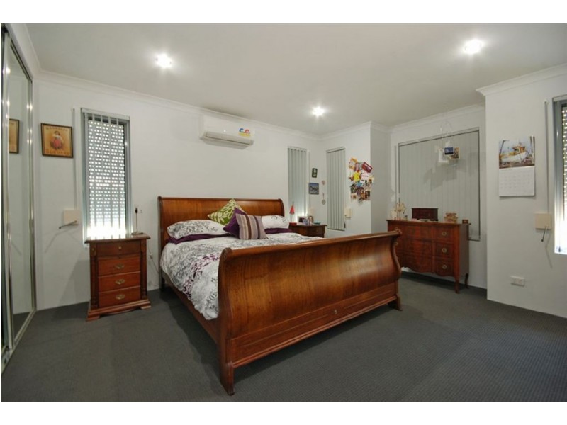 27 Windy Lane, Yanchep WA 6035