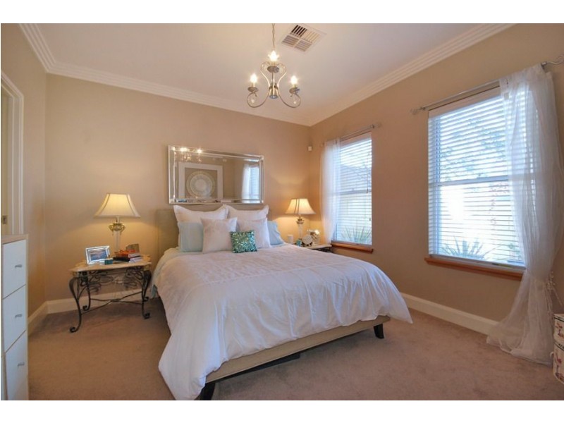 24 Ocean Falls Boulevard, Mindarie WA 6030