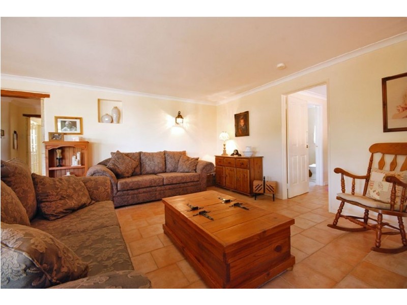 5 Rees Drive, Quinns Rocks WA 6030