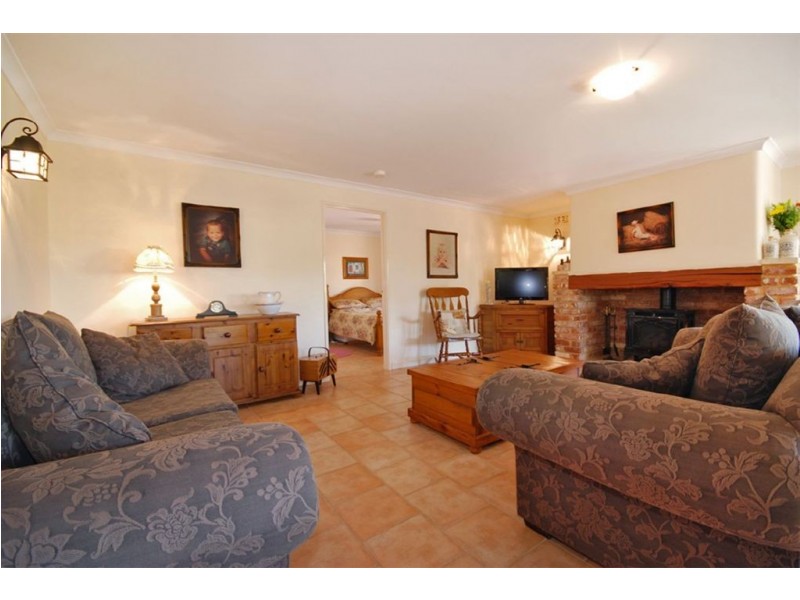 5 Rees Drive, Quinns Rocks WA 6030