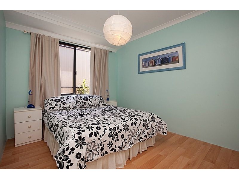 8 Cylinders Loop, Clarkson WA 6030