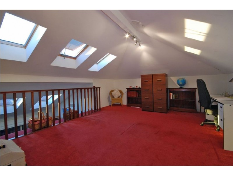 2 Crofton Cove, Mindarie WA 6030