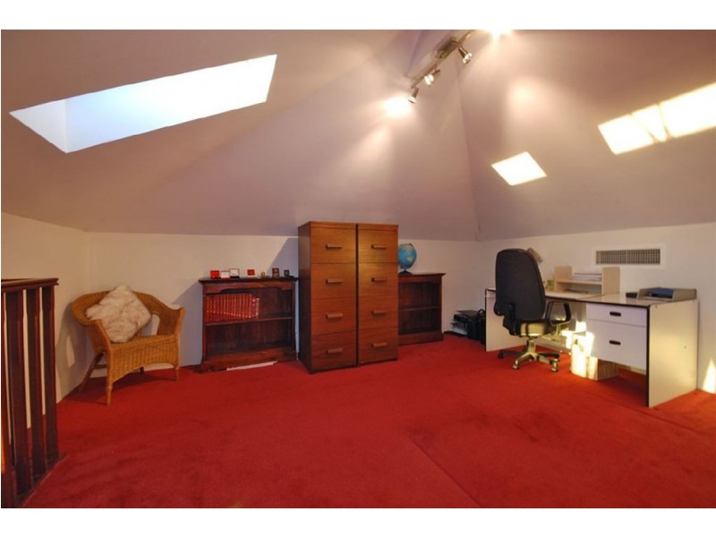 2 Crofton Cove, Mindarie WA 6030