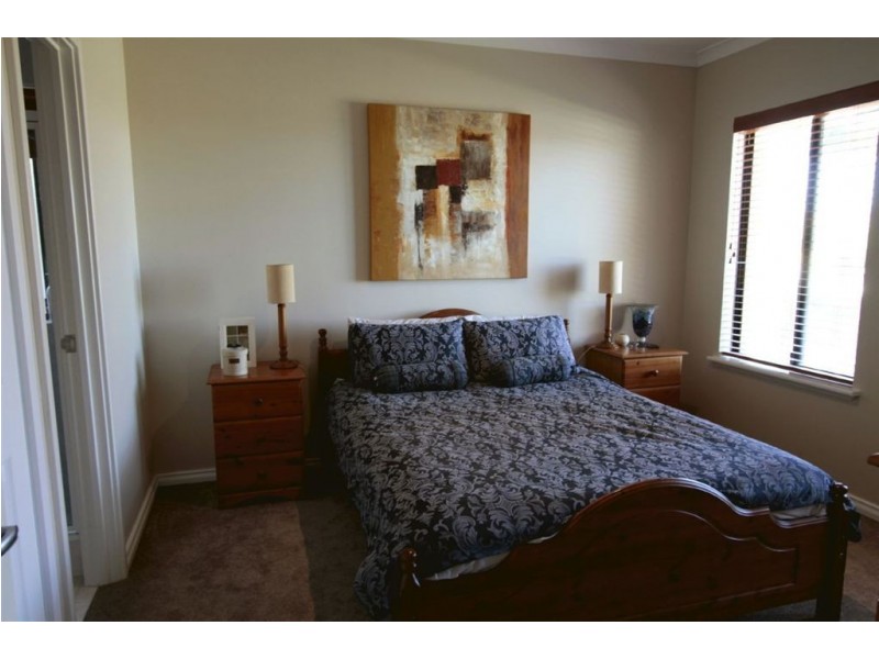 46 Weymouth Boulevard, Quinns Rocks WA 6030