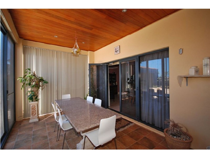 9 Royal James Court, Quinns Rocks WA 6030