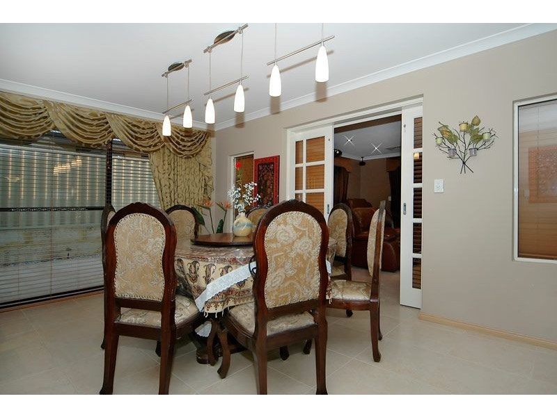 7 Beecroft Mews, Ridgewood WA 6030