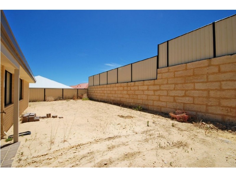 3 Dekalb Link, Clarkson WA 6030