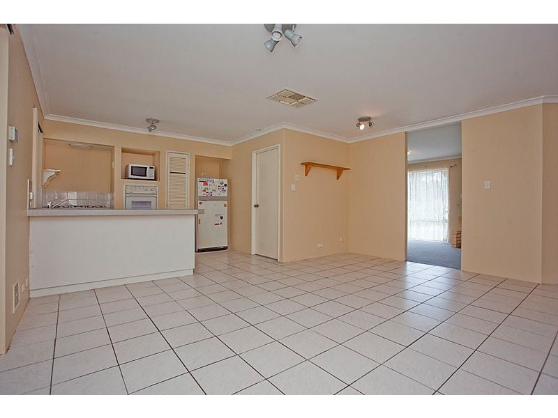 14 Shinners Green, Clarkson WA 6030