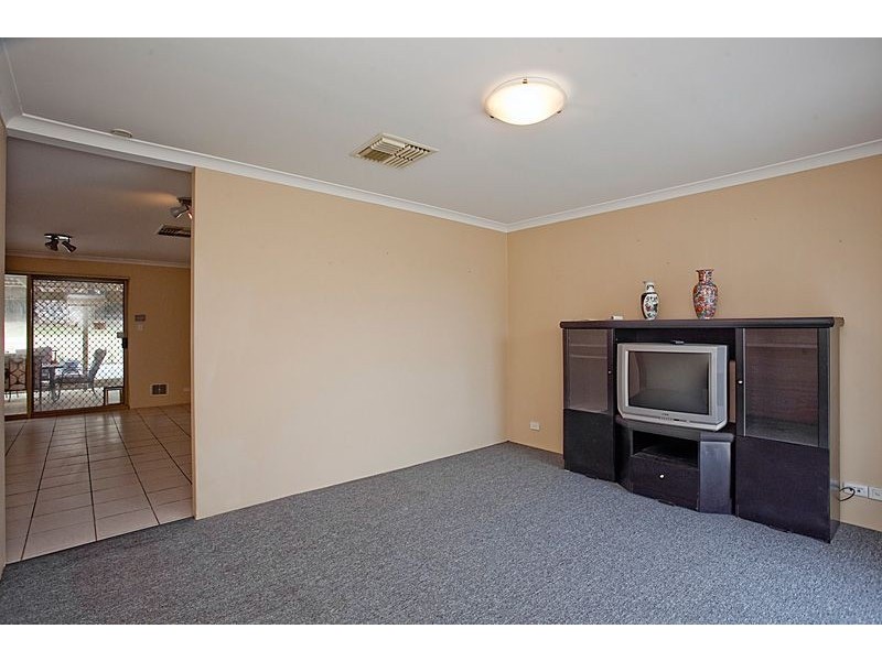 14 Shinners Green, Clarkson WA 6030