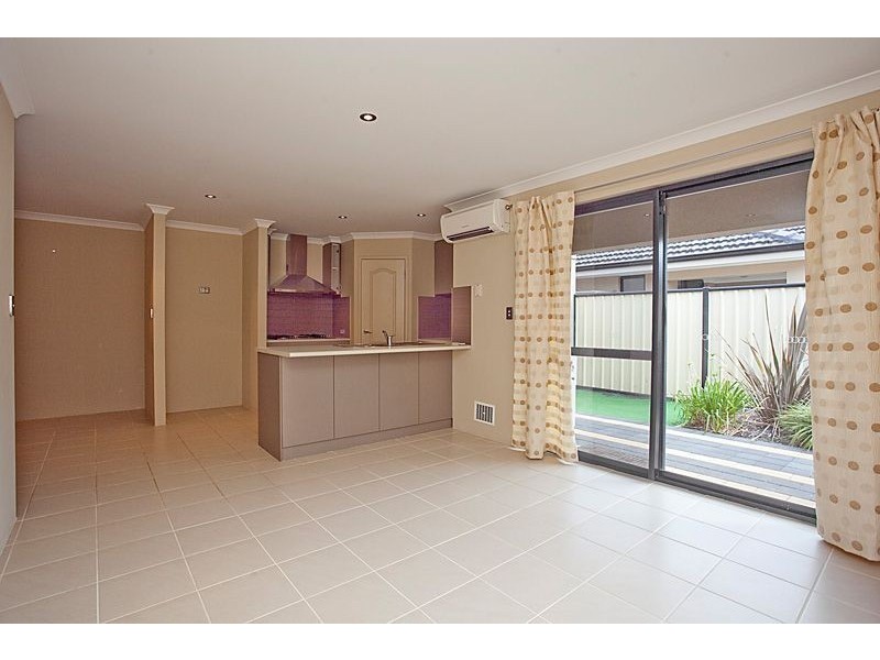 1 Hacienda Drive, Clarkson WA 6030