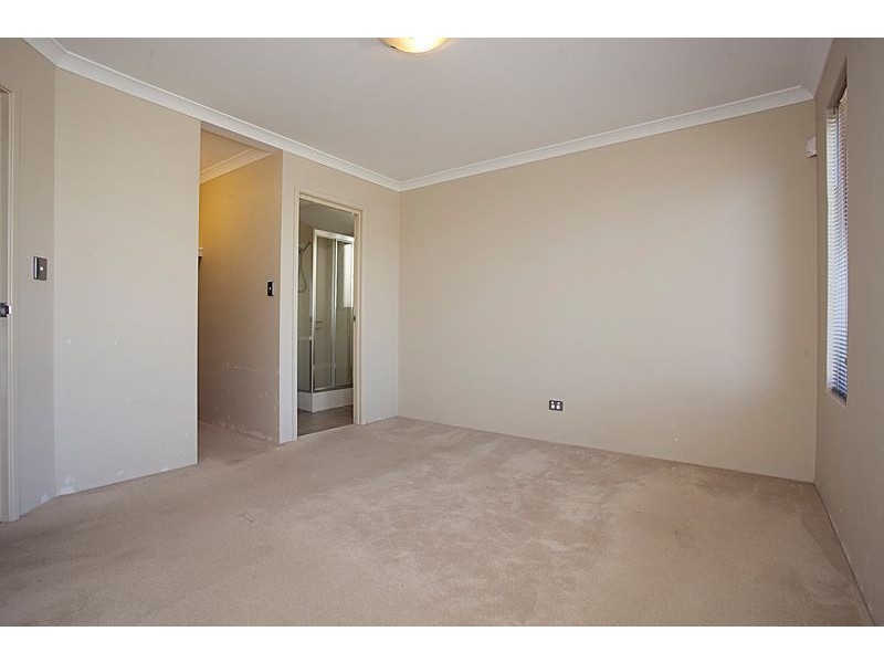 1 Hacienda Drive, Clarkson WA 6030