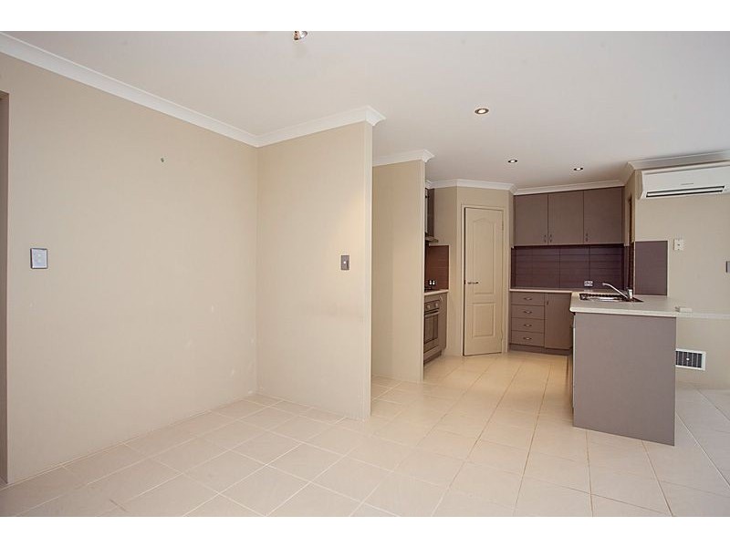 1 Hacienda Drive, Clarkson WA 6030