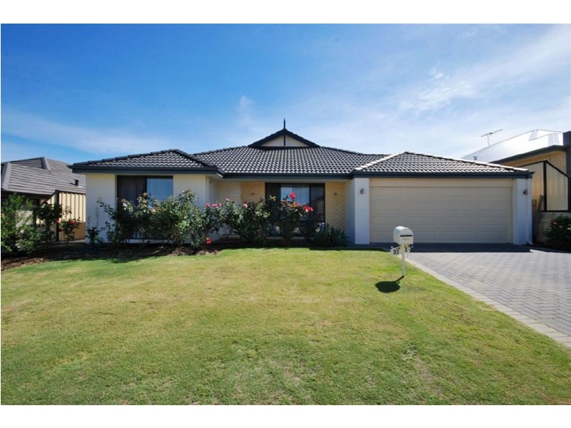 37 Liberty Drive, Clarkson WA 6030