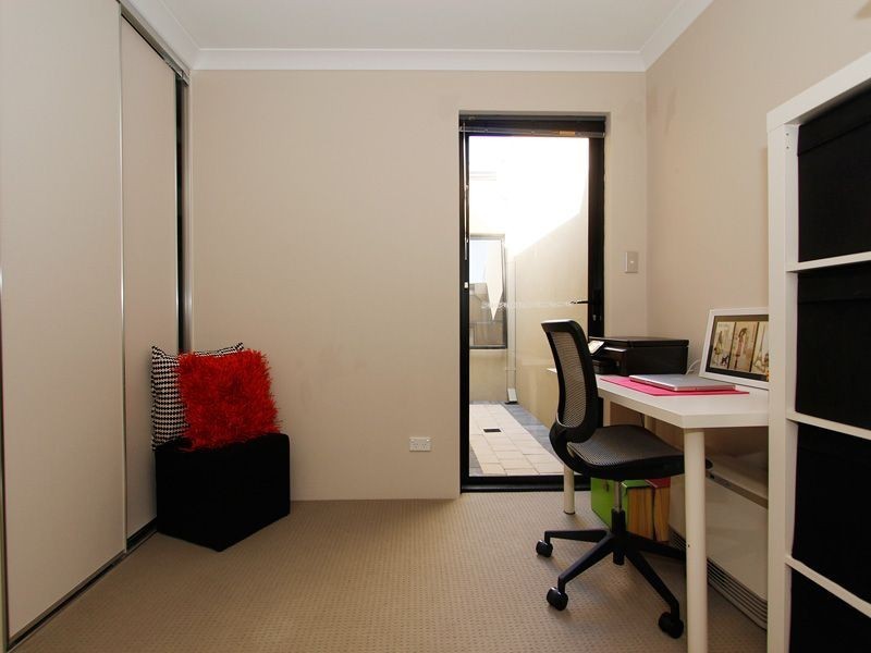 20 Baldwin Link, Butler WA 6036