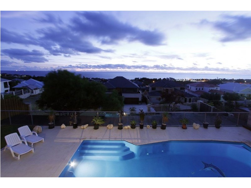 9 Lena Pass, Mindarie WA 6030