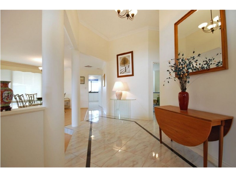 2 Rainham Avenue, Mindarie WA 6030