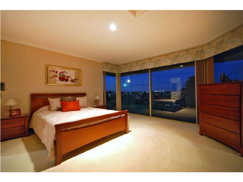 14 Whelan Road, Kardinya WA 6163