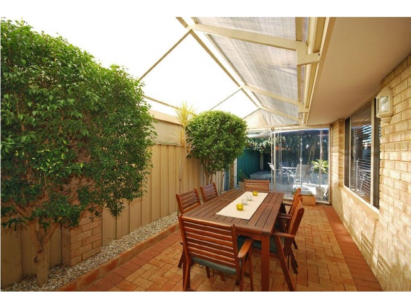 24 Cristobal Crescent, Mindarie WA 6030