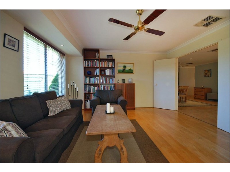 24 Cristobal Crescent, Mindarie WA 6030