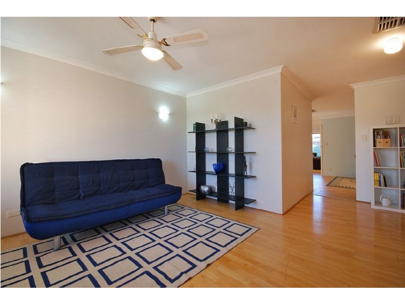 24 Cristobal Crescent, Mindarie WA 6030