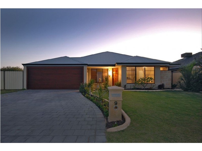 9 Harmony Avenue, Clarkson WA 6030