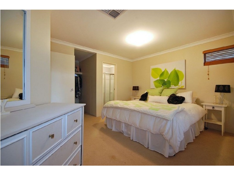 9 Harmony Avenue, Clarkson WA 6030