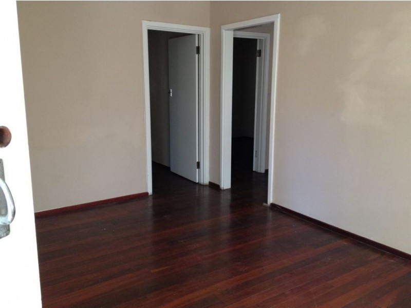 35 Hazel Avenue, Quinns Rocks WA 6030