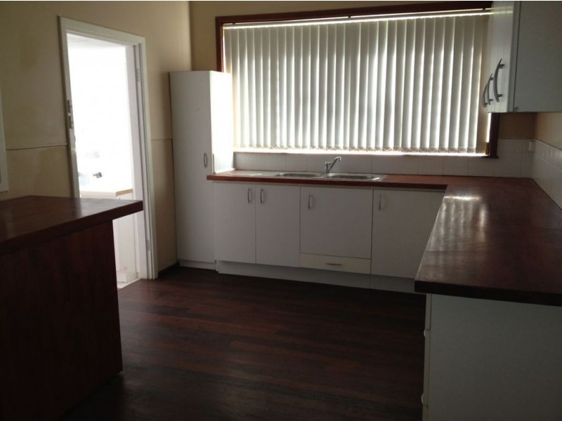 35 Hazel Avenue, Quinns Rocks WA 6030