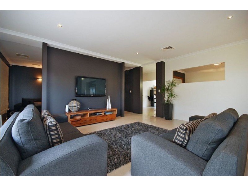 6 Pomona Way, Clarkson WA 6030