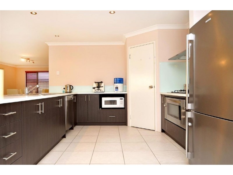 40 Hacienda Drive, Clarkson WA 6030