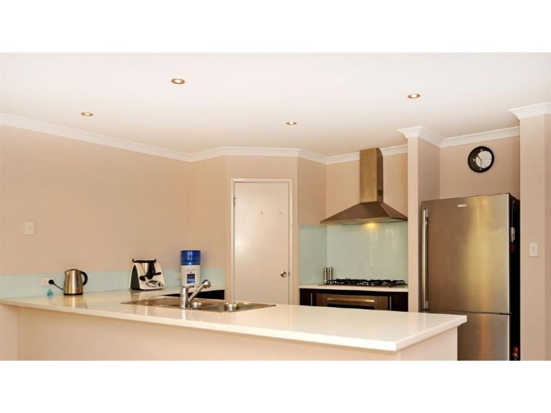 40 Hacienda Drive, Clarkson WA 6030