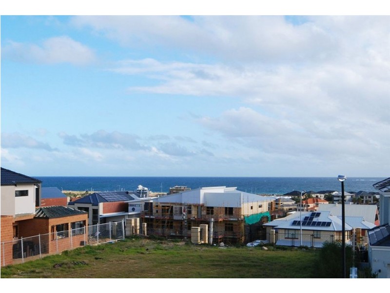 33 Mariners View, Mindarie WA 6030