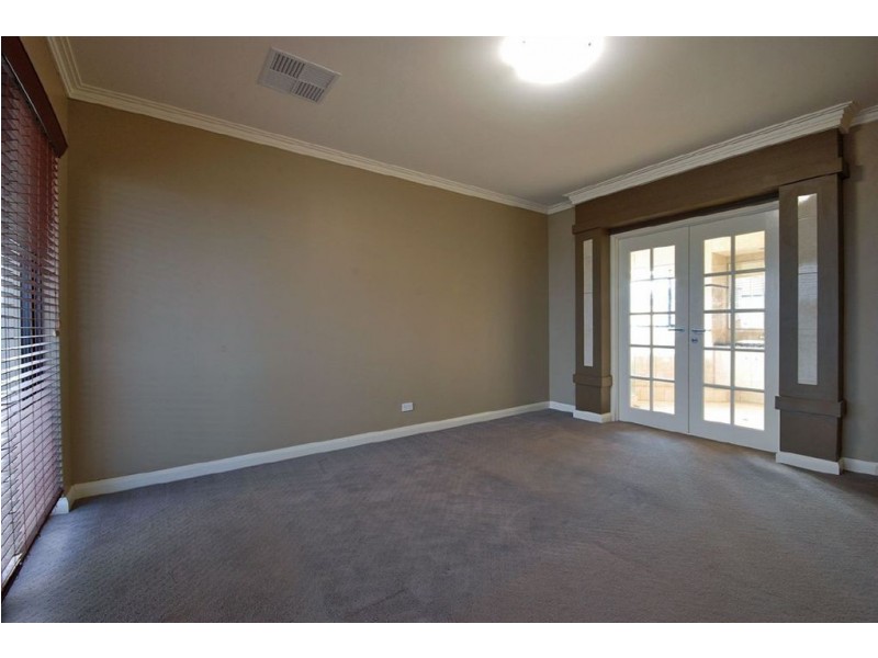 33 Mariners View, Mindarie WA 6030