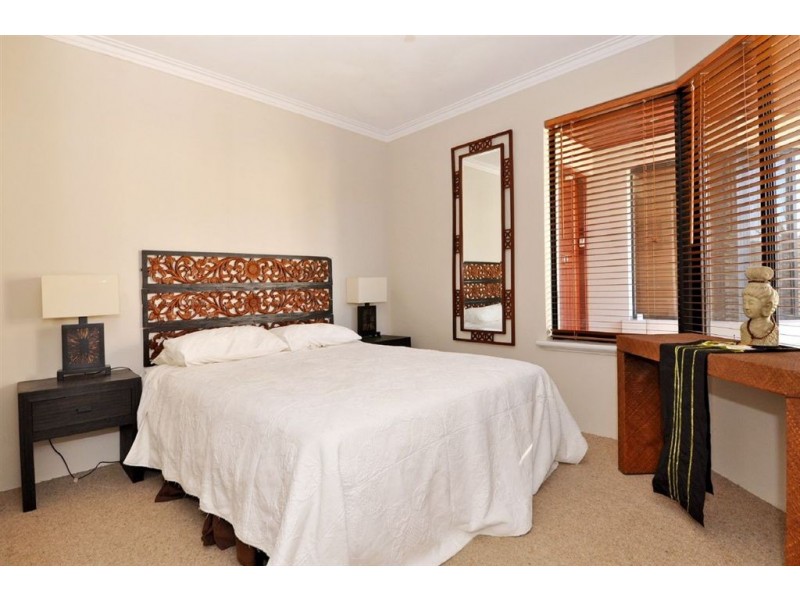 62 Lighthouse Parade, Mindarie WA 6030