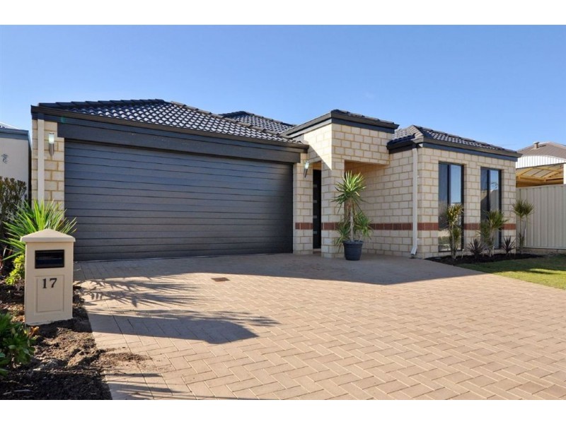 17 Baldwin Link, Butler WA 6036