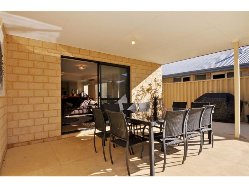 17 Baldwin Link, Butler WA 6036