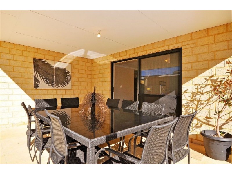 17 Baldwin Link, Butler WA 6036